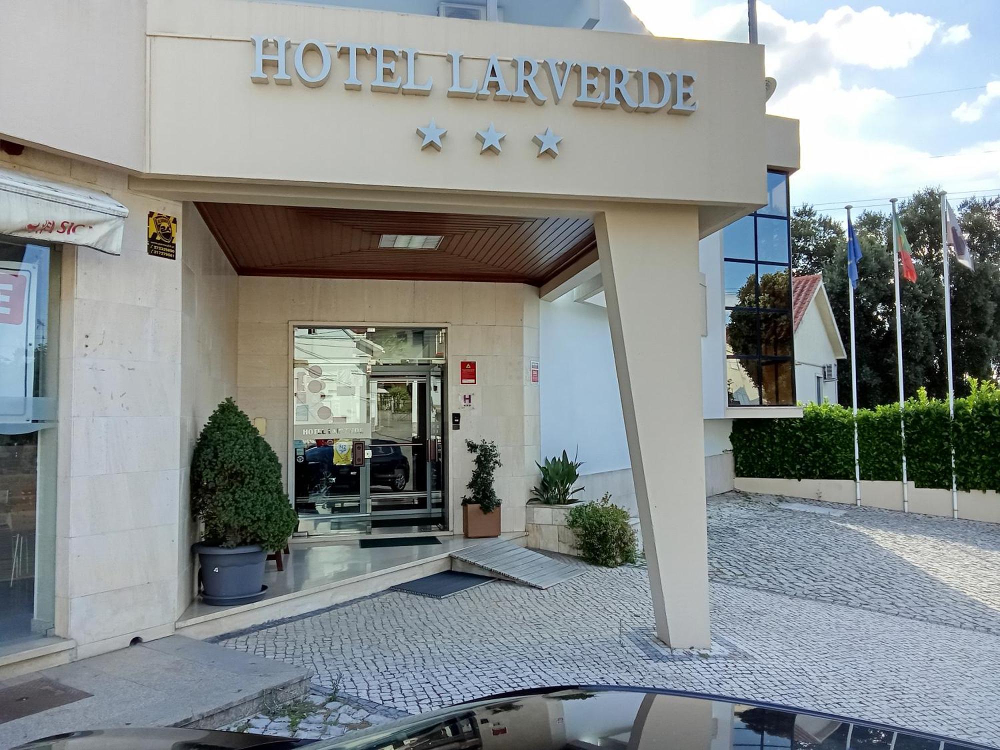 Hotel Larverde Serta Exterior photo