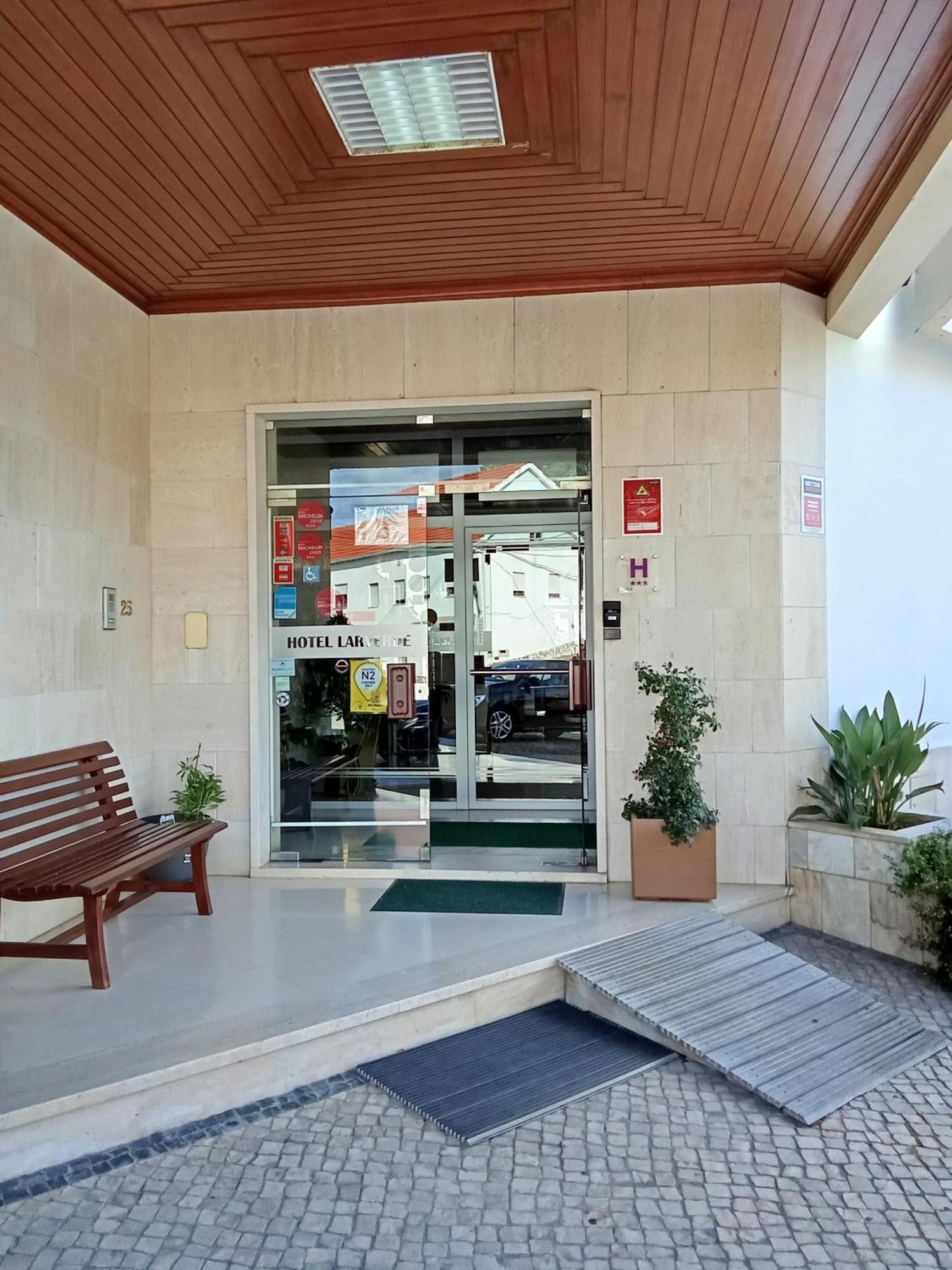 Hotel Larverde Serta Exterior photo
